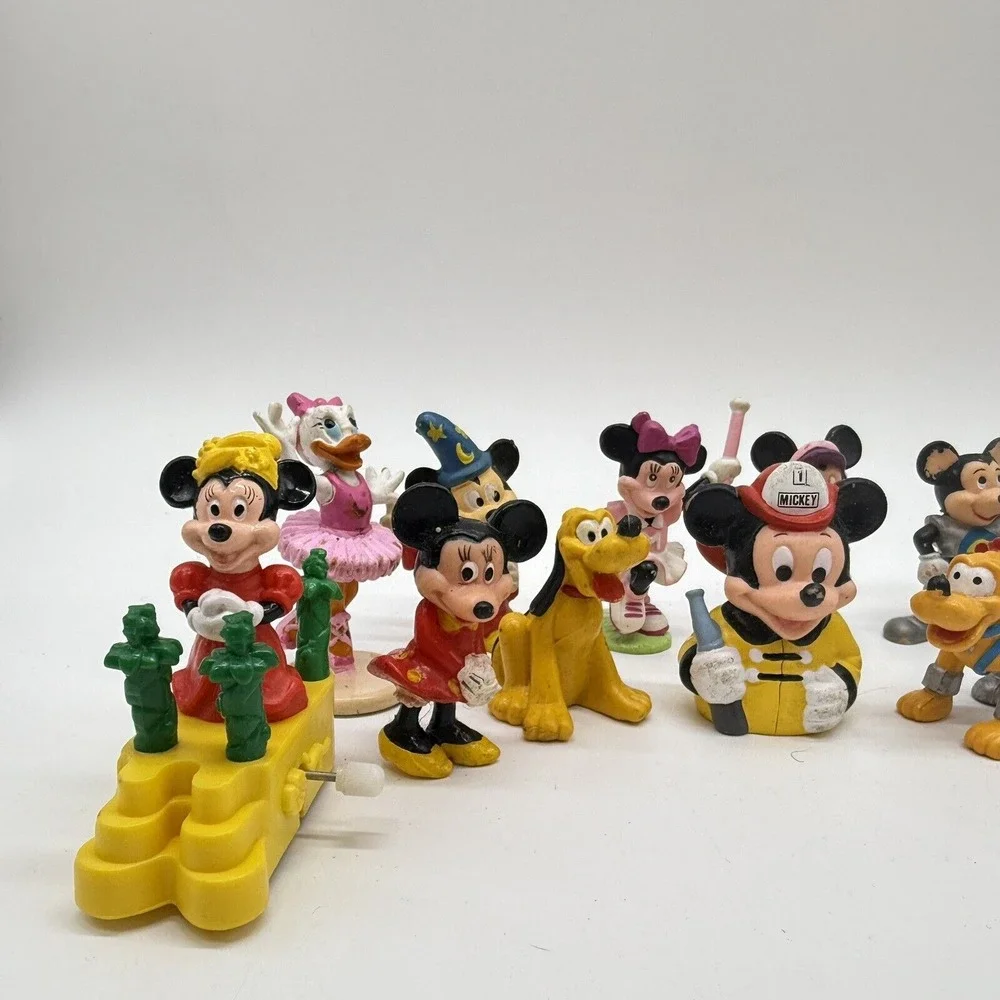 Disney Micky Mouse Minnie Pluto Vintage Small Figures Lot Cake Toppers